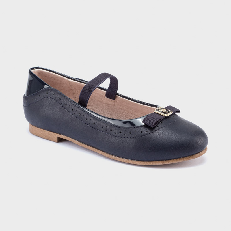 zapatos de niño elegantes
