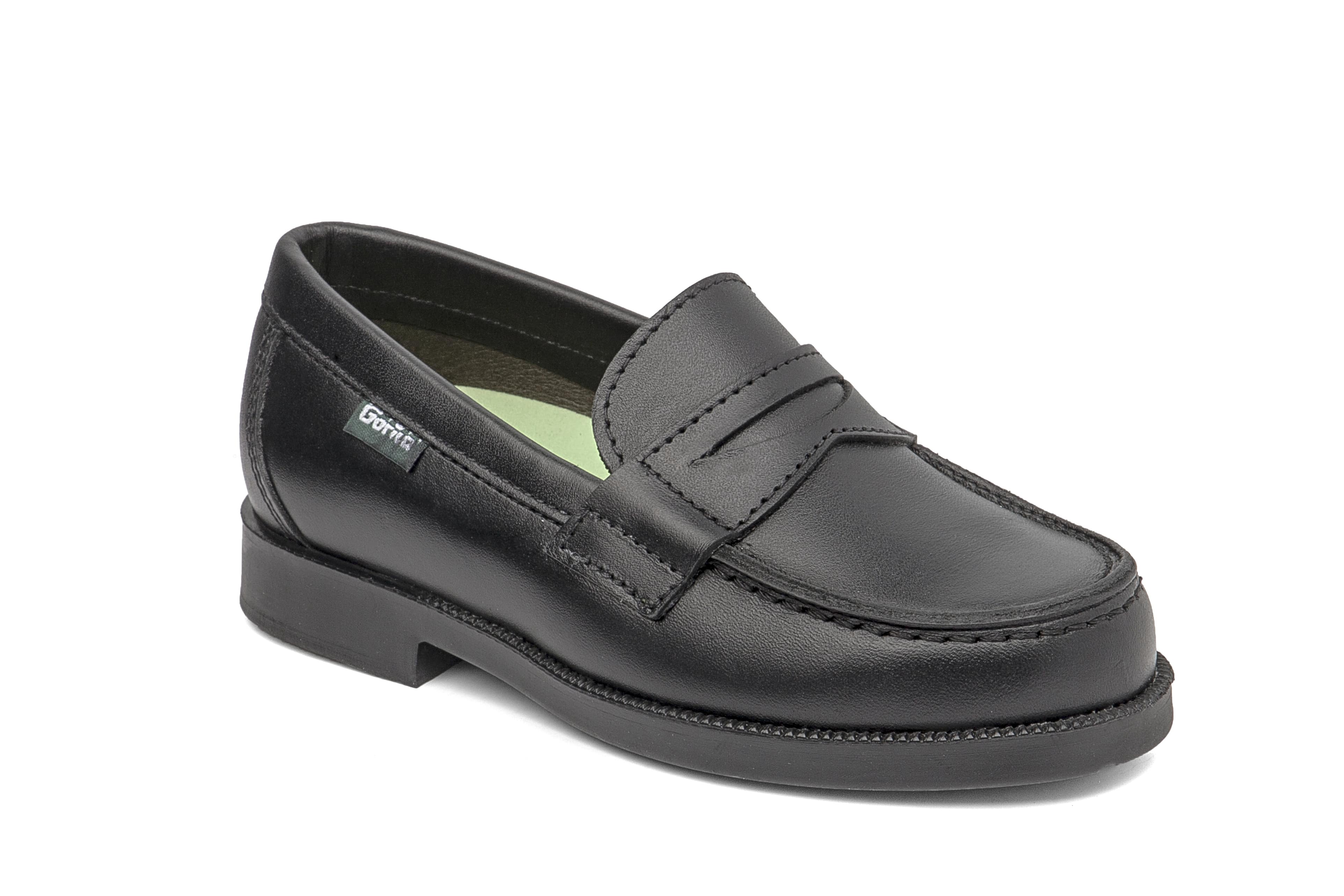 zapatos de niño elegantes